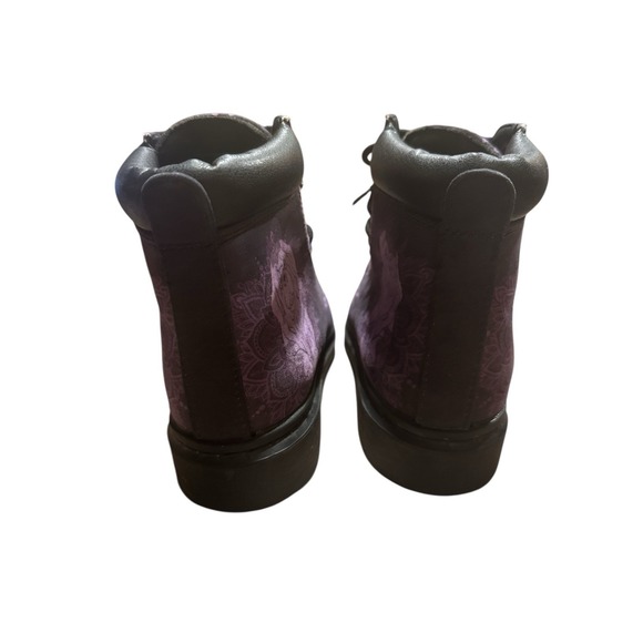 Purple Dog Floral Design Woman's Hiking Fashion Boots Size 9 Lace Up - Picture 3 of 9